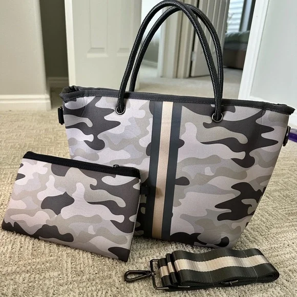 Haute camo bag shop
